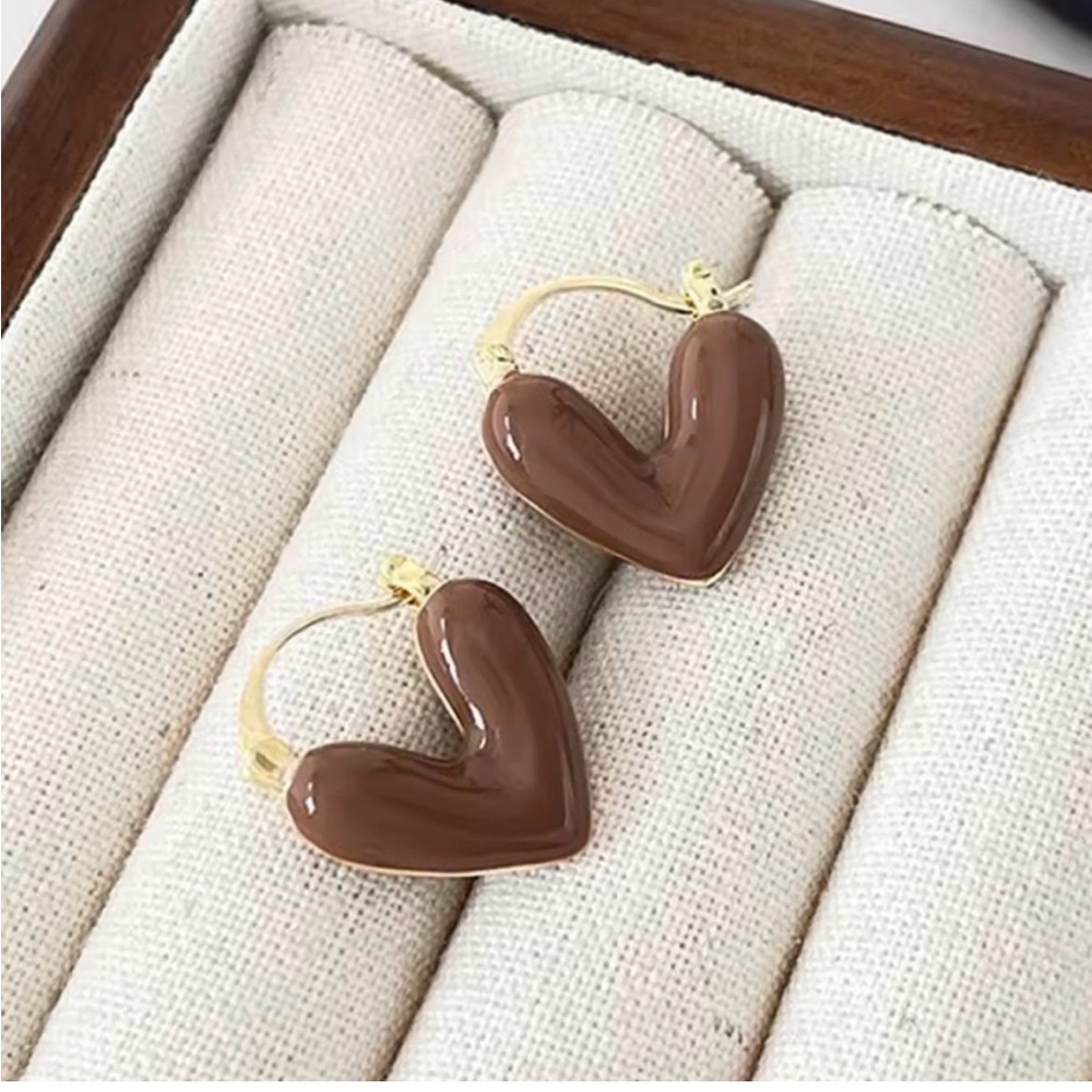 Elegant Brown Heart Hoop Earrings